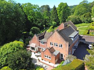 Photo 22- click for photo gallery